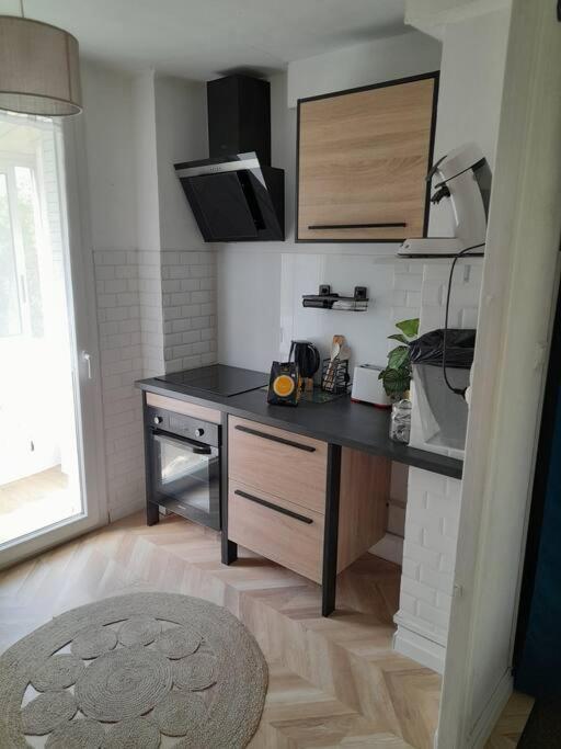 Appartement Aux Alyscamps 2, Climatisation, Wifi, Parking Арль Екстер'єр фото