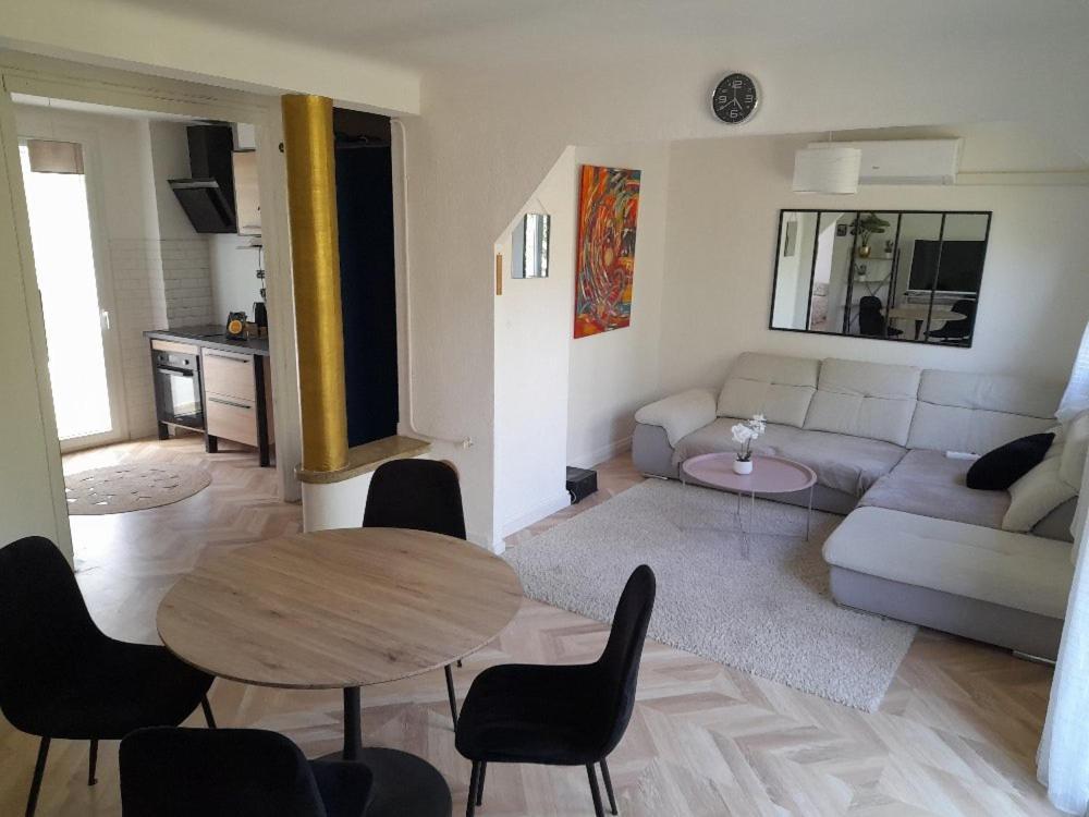 Appartement Aux Alyscamps 2, Climatisation, Wifi, Parking Арль Екстер'єр фото